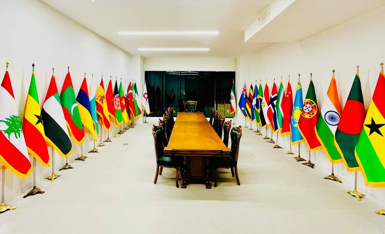 آراد برندینگ - ساختمان لوشاتو